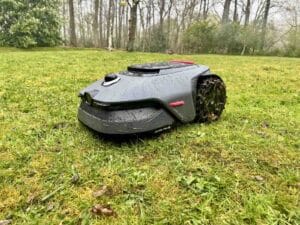 Robot tondeuse Mova LiDAX Ultra 1200 © Labo Maison