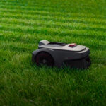 Robot tondeuse Mova ViAX 250