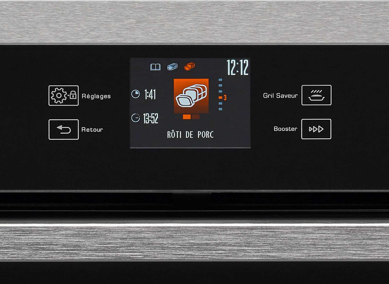 Panneau de commande du four Sauter SOP5764X avec molette centrale et programmes automatiques EasyCook