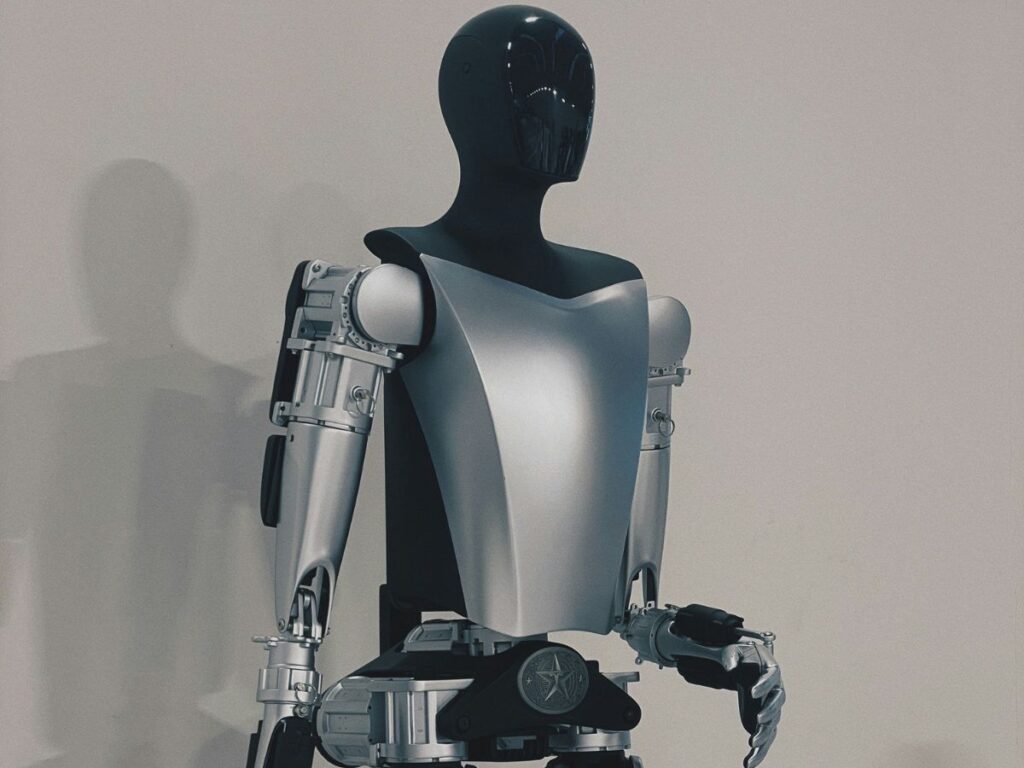 Tesla Optimus Robot humanoïde
