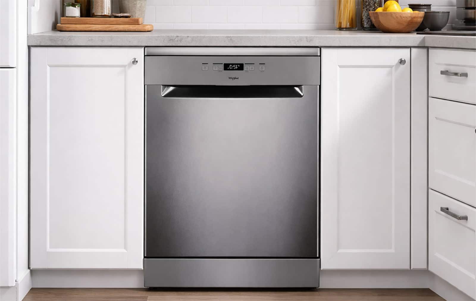 Lave-vaisselle Whirlpool OWFC3C26X mis en avant pendant les soldes avec prix en promotion