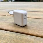 Test du chargeur Apple double USB-C 35 W en conditions réelles avec deux appareils connectés