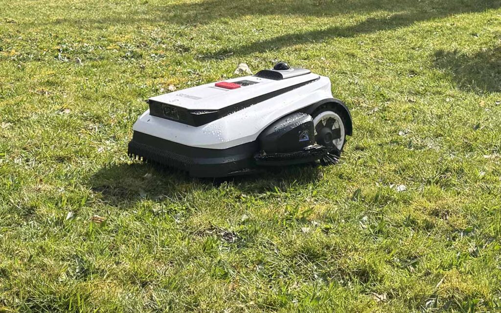 Test du robot tondeuse Ecovacs Goat A1600 LiDAR Pro en conditions réelles