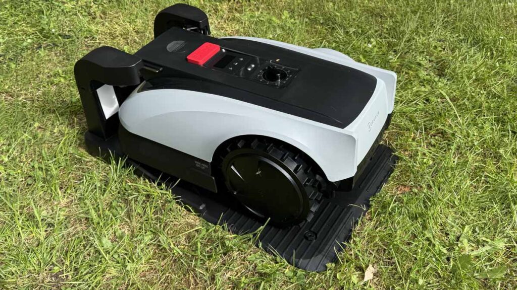 Temps de recharge du robot tondeuse Ecovacs O600 RTK pendant le test