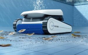 Ecovacs UltraMarine P1 en nettoyage du fond de piscine avec navigation WavePath 2.0