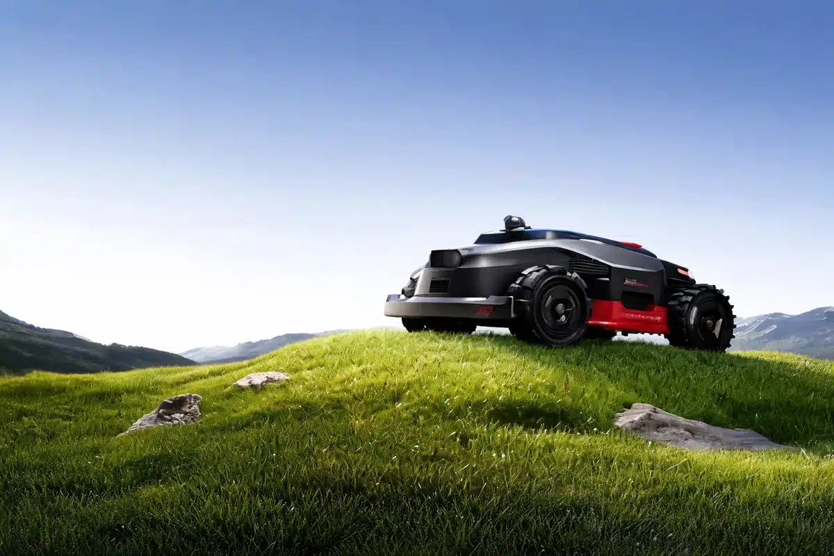 Mova LiDAX Ultra AWD Series