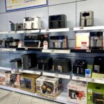 Rayon de petit électroménager dans un Darty © Labo Maison