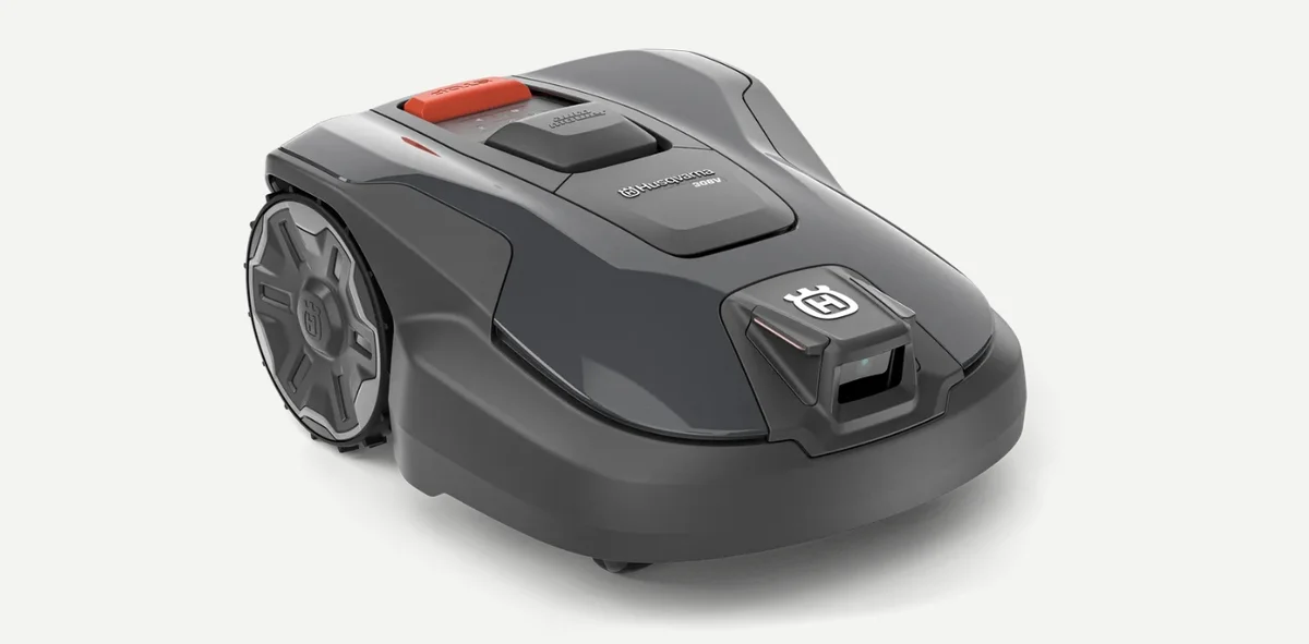 Trois nouveaux robots tondeuses Husqvarna