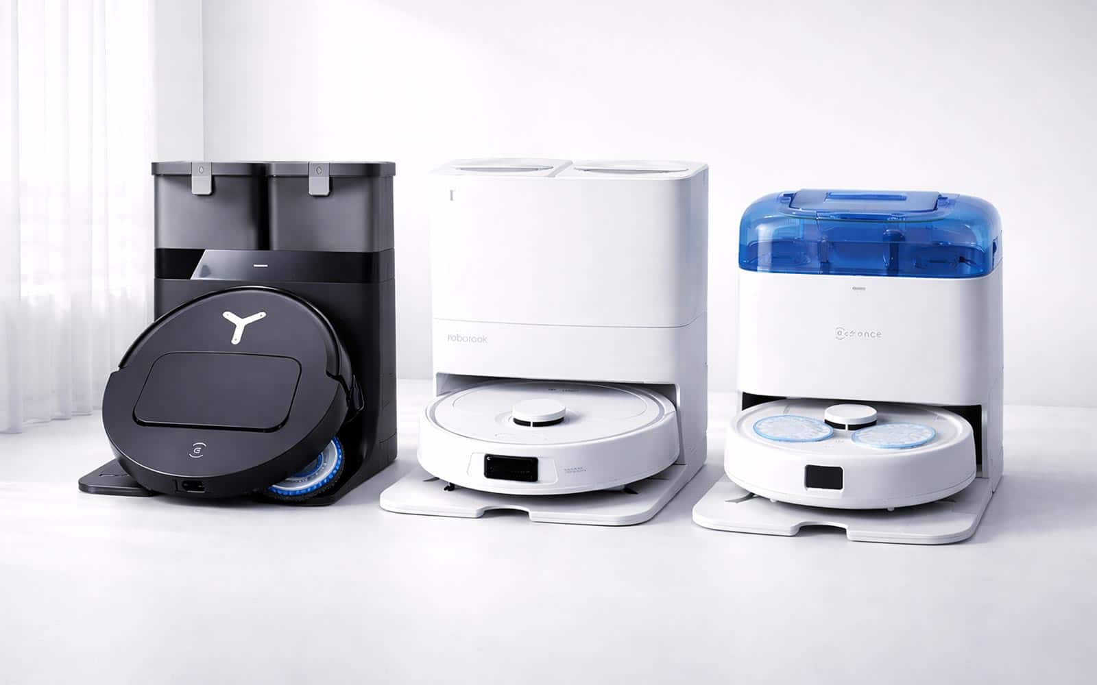 Aspirateurs robots intelligents dans un salon, promotion ventes flash Amazon.