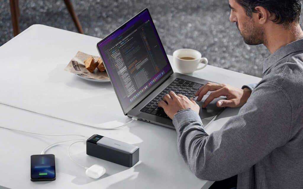 Batterie externe Anker 737 PowerCore 24K en promotion ventes flash de printemps Amazon