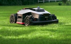 Dreame A3 AWD Pro 5000 robot tondeuse 4x4 disponible avec 300 euros de remise pour son lancement