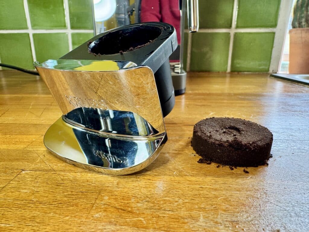 Le tiroir à café de la Krups Coffee Crush © Labo Maison