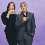 Dua Lipa et George Clooney © Nespresso