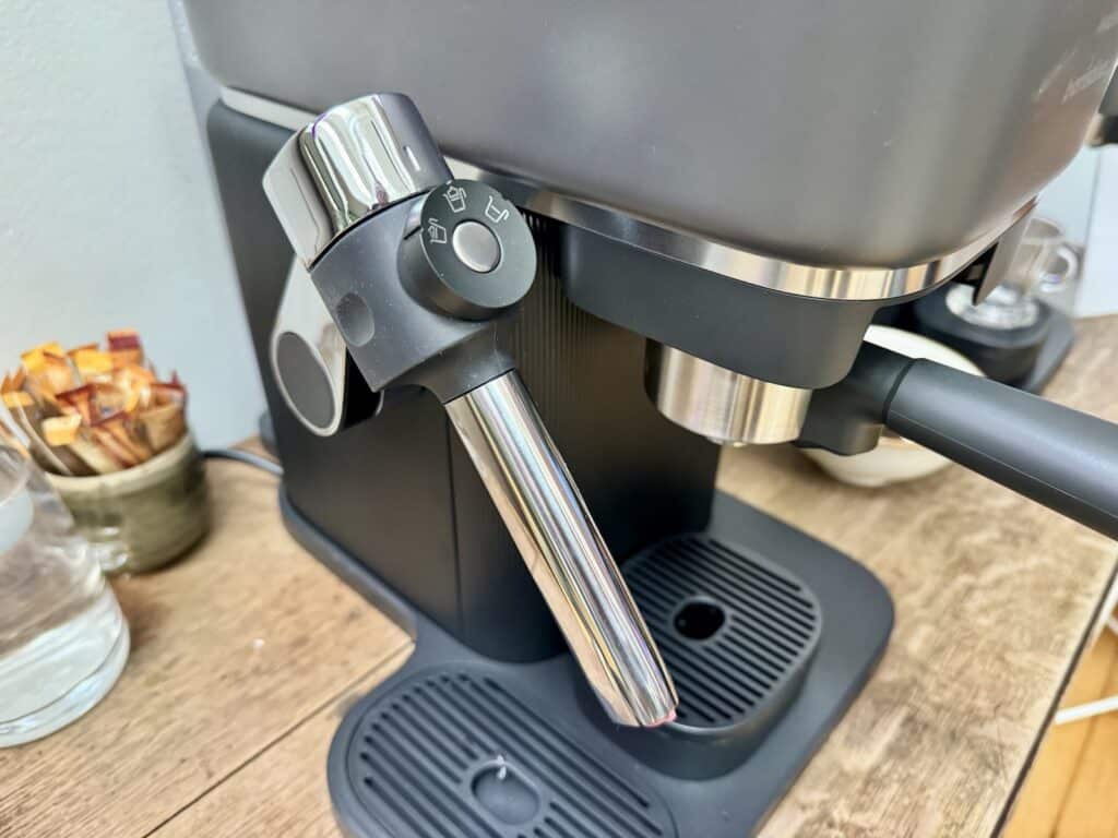 La buse vapeur de la Baristina Latte de Philips © Labo Maison