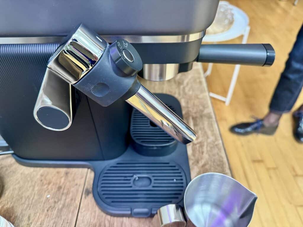 La buse vapeur de la Baristina Latte de Philips © Labo Maison