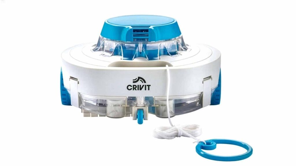 Robot de nettoyage de piscine Crivit de Lidl, version sans fil à batterie Li-ion 4000 mAh. Ce modèle compact (31,5 × 29,5 × 17,5 cm, 2,75 kg) est actuellement proposé à 159 €, contre 199 € pour son clone Silvercrest SCPR 50 A1.