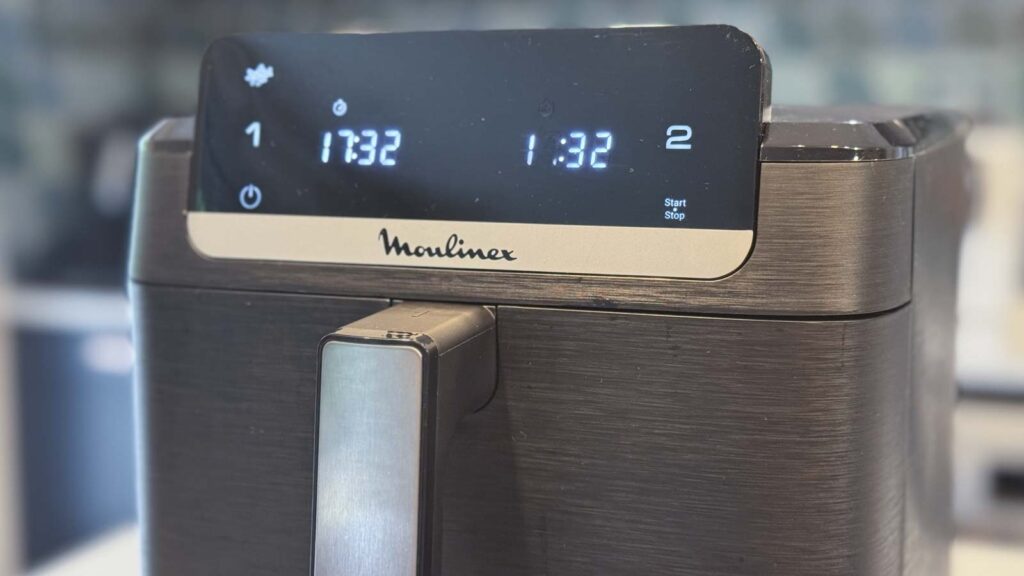 Panneau de commande tactile du Moulinex Easy Fry Crispy Stack