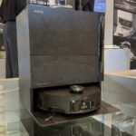 Mova Z70 Ultra Roller Complete dans sa station d'accueil eco-cycle sans sac