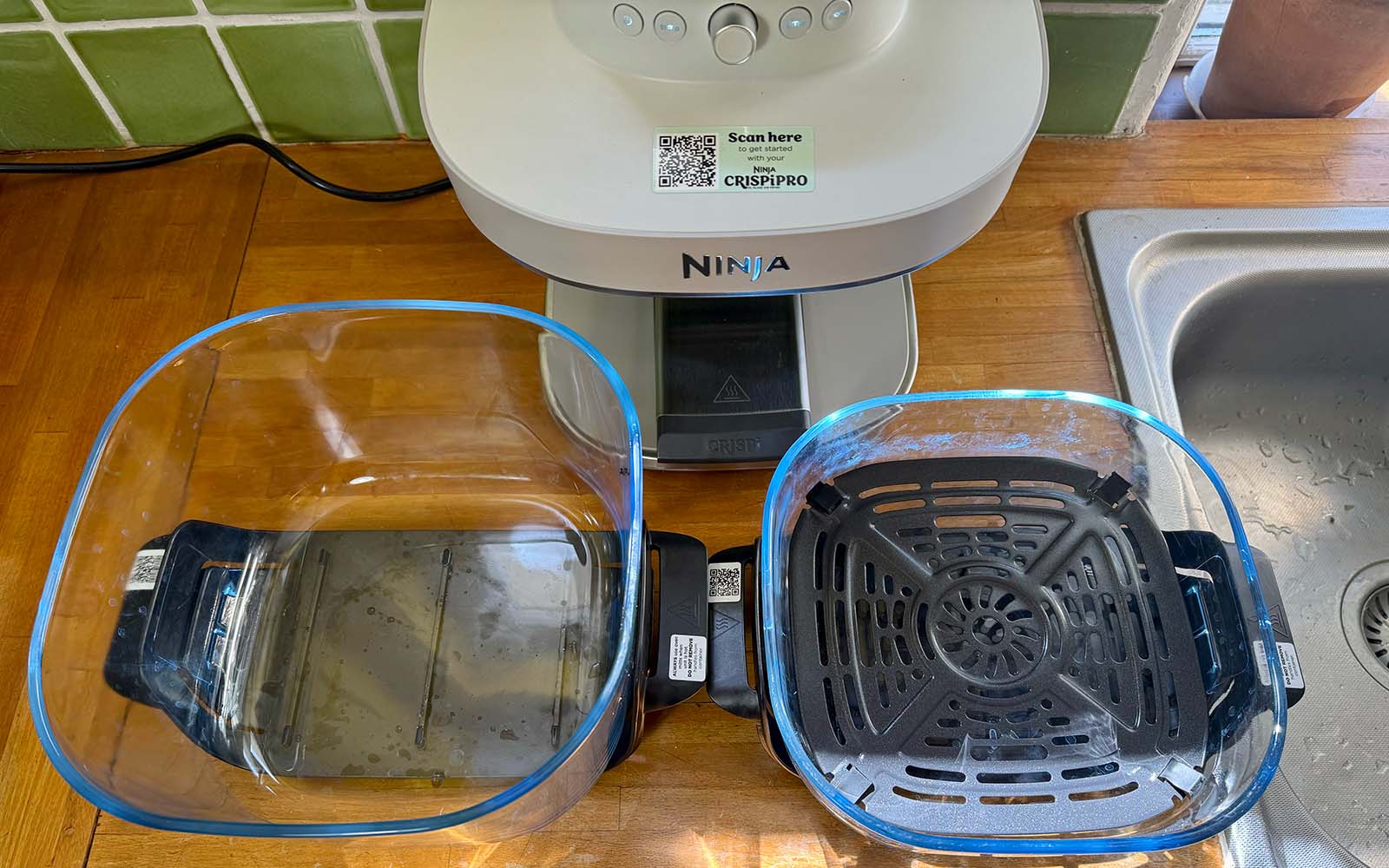 Les deux cuves en verre du airfryer Ninja Crispi Pro © Labo Maison