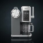 Promo machine à glace Ninja Creami Scoop & Swirl sur fond sombre, mise en avant seule pour préparer des glaces à l’italienne maison