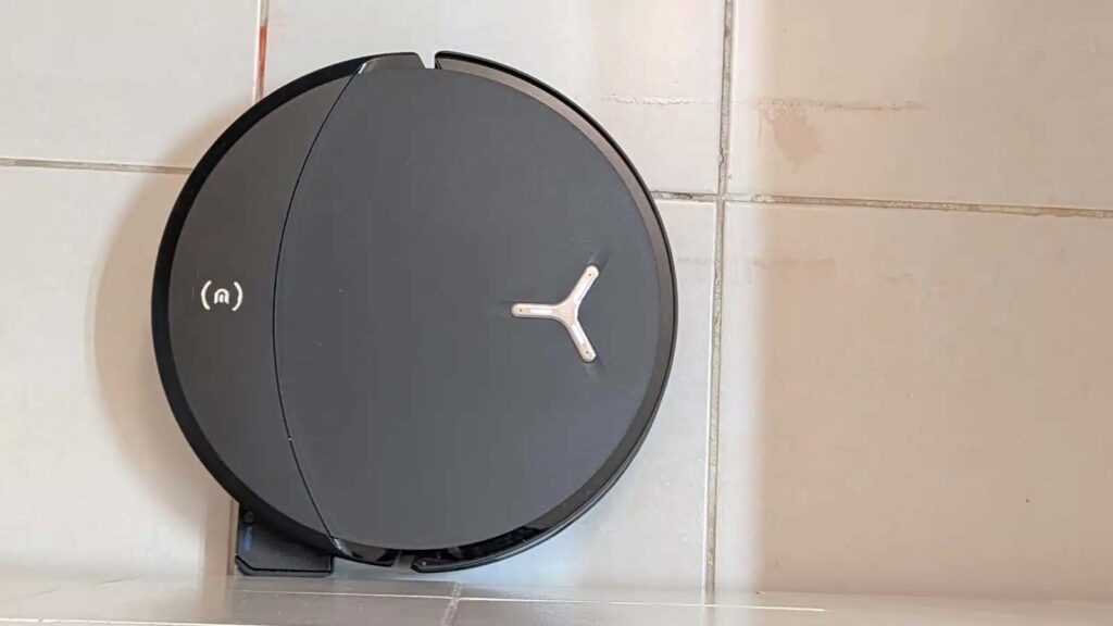 rouleau deporte nettoyage bord mur robot ecovacs t90 pro