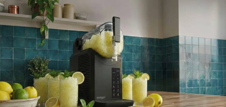 Cette machine à granités fait trembler les Ninja Slushi et Moulinex Freezi