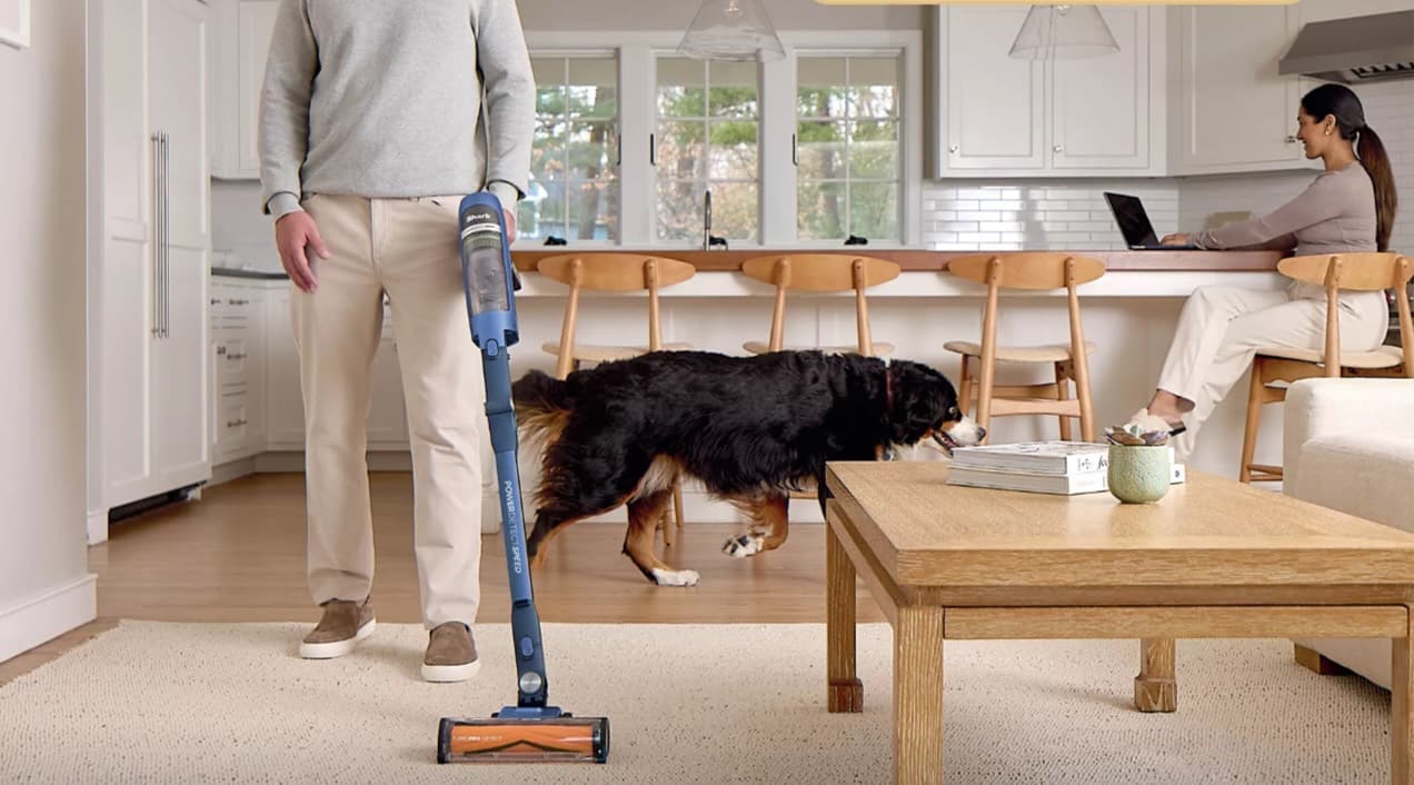 Shark PowerDetect Speed Clean & Empty Pet Pro