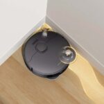 Brosse latérale extensible et serpillère déportée du Dreame L50 Ultra AE pour nettoyer les coins et les bordures