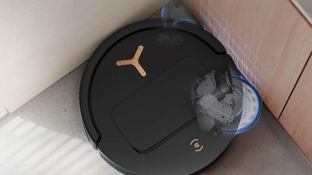 Serpillère déportée et balayette latérale du Ecovacs Deebot T50 Pro Omni Gen3 nettoyant un angle et les bordures d’une pièce