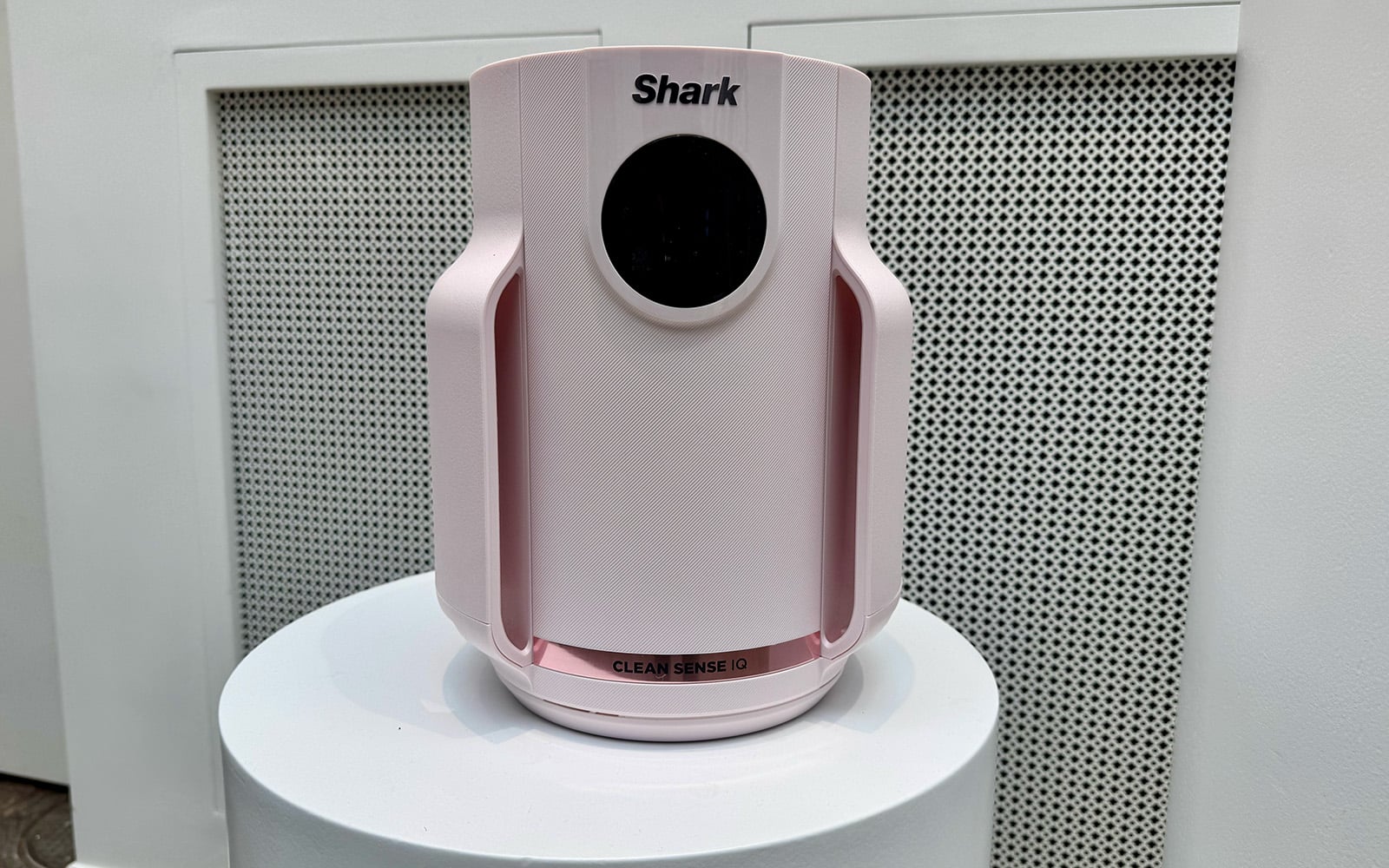 Shark NeverCHange Compact Pro © Labo Maison
