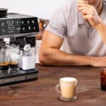 Cecotec Power Espresso 20 Barista Grind & Latte avec broyeur et réservoir à lait