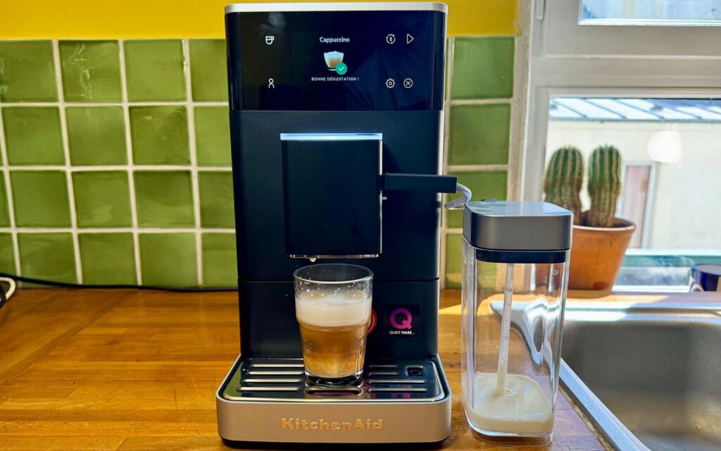 La machine à café automatique KitchenAid KF4 © Labo Maison