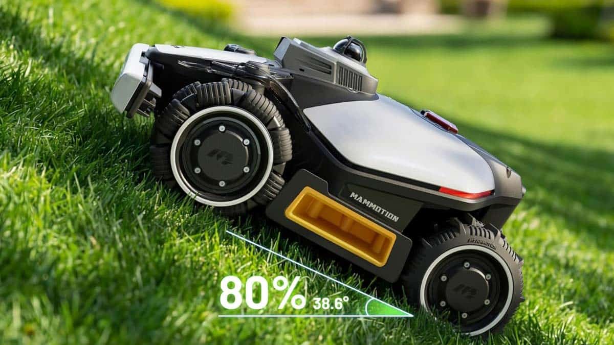 Le Mammotion Luba Mini 2 AWD 1500 grimpe des pentes jusqu’à 80 %