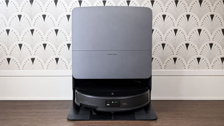 Roborock Saros 20 : L’aspirateur robot premium chute à 939 €