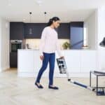 Aspirateur balai Shark PowerPro IZ380EU