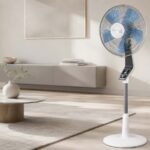 Ventilateur sur pied Rowenta Turbo Silence dans un salon épuré