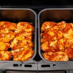 Airfryer cuisson de morceaux de poulet dans le Moulinex Esay Fry XXL © Labo Maison