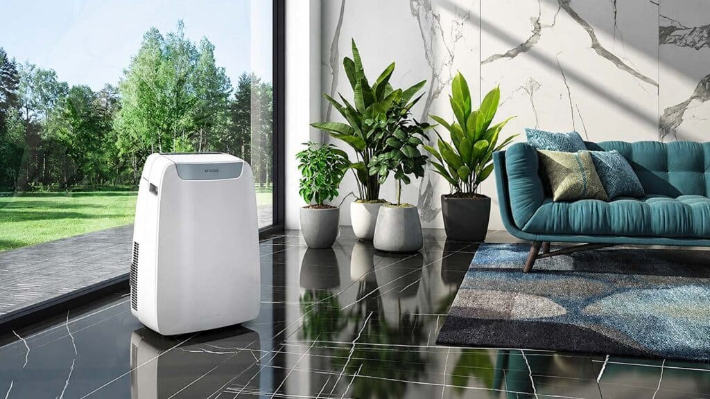Climatiseur mobile Olimpia Splendid dans un salon.