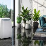 Climatiseur mobile Olimpia Splendid dans un salon.