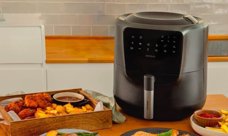 Cet airfryer Cecotec possède une fonction inédite pour faire la différence avec les frites