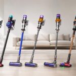 Les aspirateurs-balais Dyson de la gamme V8 à V16 réunis dans un salon