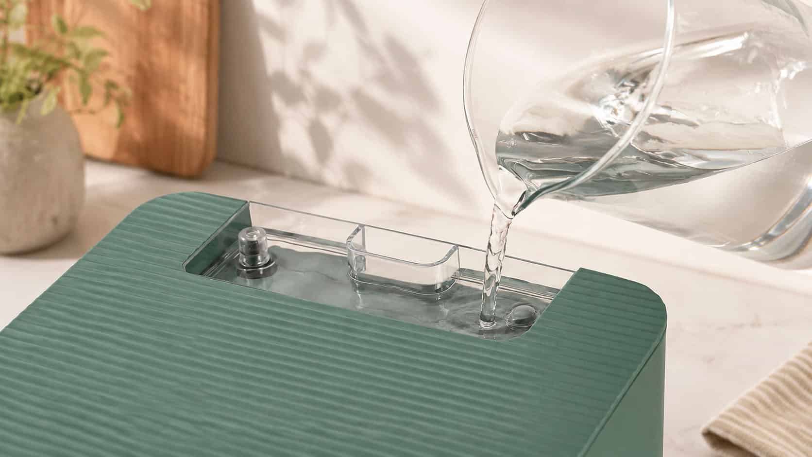 L'airfryer Create Studio Crystal dispose d'un réservoir à eau pour avoir de la vapeur pendant la cuisson