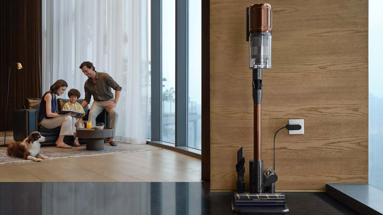 Dreame V30 installé sur son support de charge dans un salon