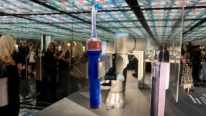 Dyson CameraJet : la brosse à dents à 479 €