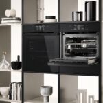 Fours Haier ID Ultimate Series 6 intégrés dans une cuisine moderne