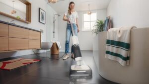 Nettoyage à la vapeur avec le Kärcher SCV 4 Steam Vac