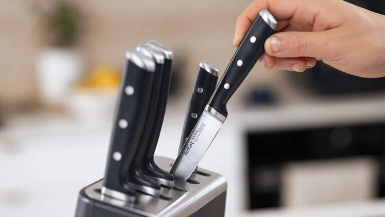 Tefal EverSharp : des couteaux de cuisine toujours affûtés grâce à ce bloc ingénieux