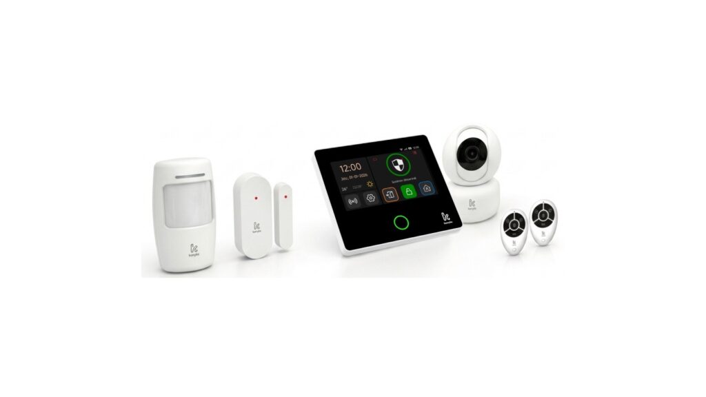 Le Pack Alarme Konyks avec ses détecteurs, son panneau, sa caméra et ses télécommandes