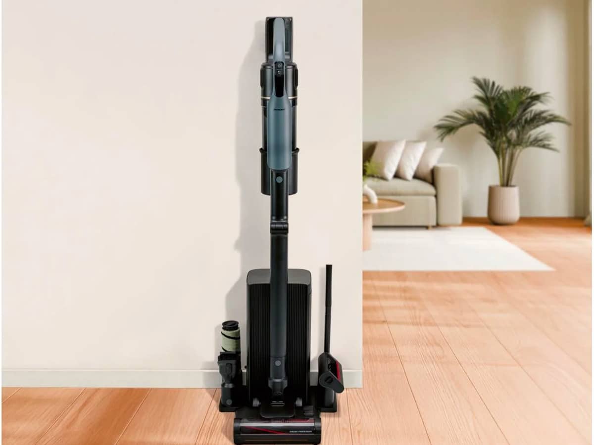 Lidl aspirateur balai avec station aspirante