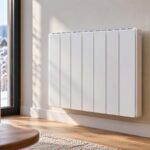 Radiateur électrique dans un salon en hiver